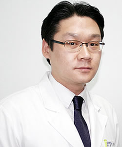 杨泫准