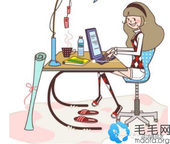 长期频繁使用电脑易造成女性脱发