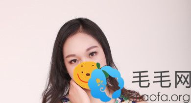 发际线高的无眉MM植发+纹眉后大变得美美哒