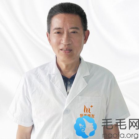 成都恒美植发医生张学前