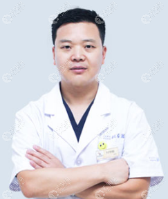 上海大麦植发技术院长付华刚
