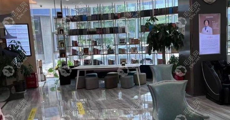 劲松口腔医院望京分院电话：010-881***88或010-688***88