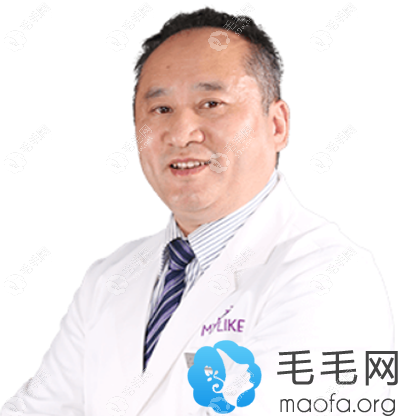 上海美萊植發(fā)的醫(yī)生袁玉坤照片