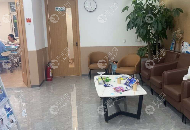 杭州蕭山弘仁口腔特色服務(wù)