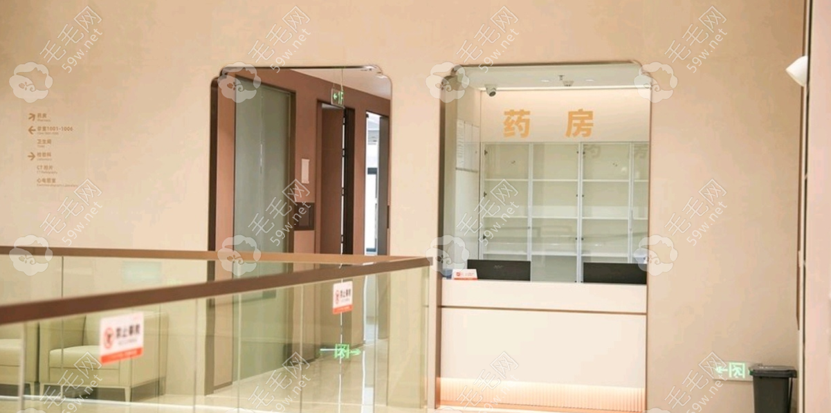 医院过道