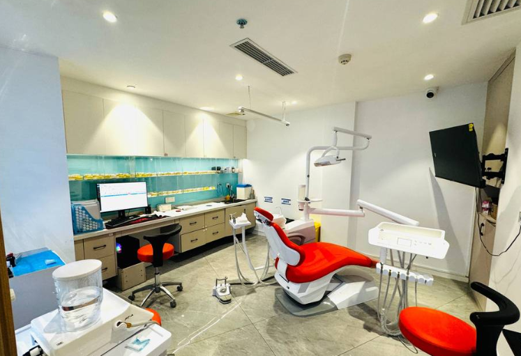 毕节花贝口腔种植牙价格体系