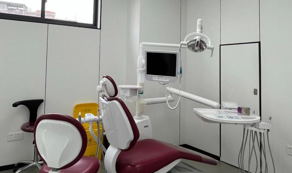 樟树方正口腔收费标准与其他机构的对比分析