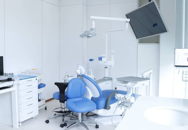 北京丰台种植牙