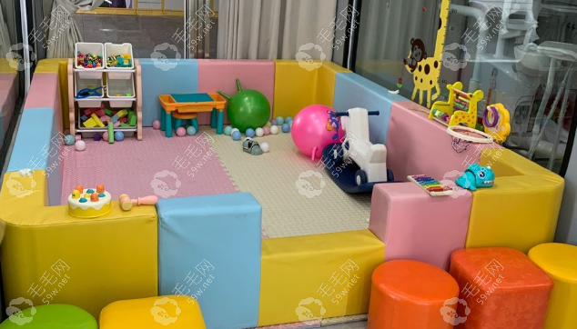 儿童娱乐区