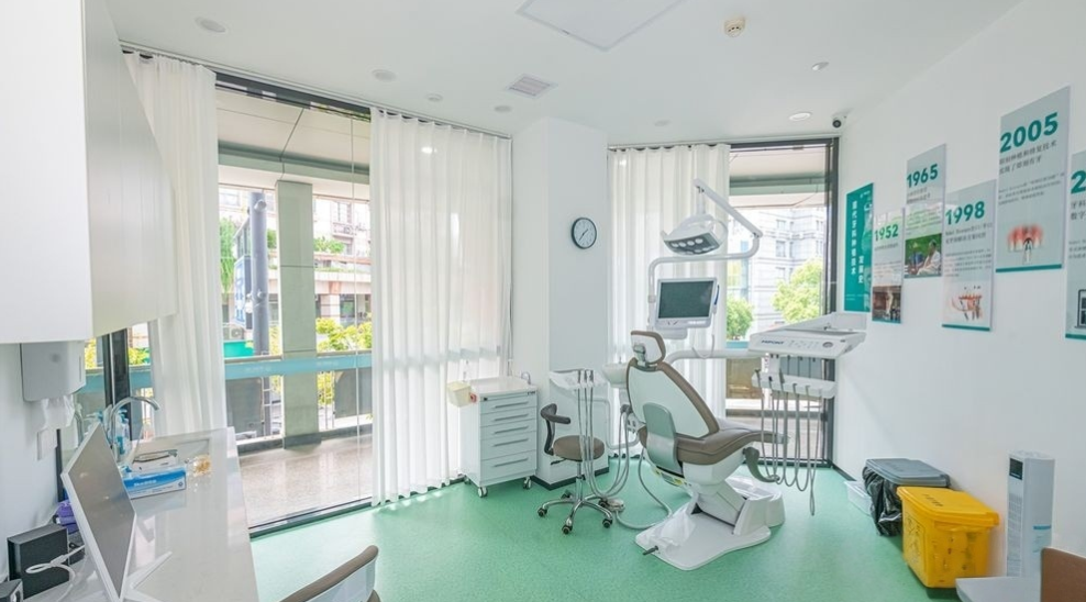 金华莱恩口腔仪器