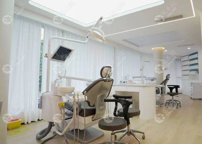 重庆市中社大口腔特色项目与综合服务