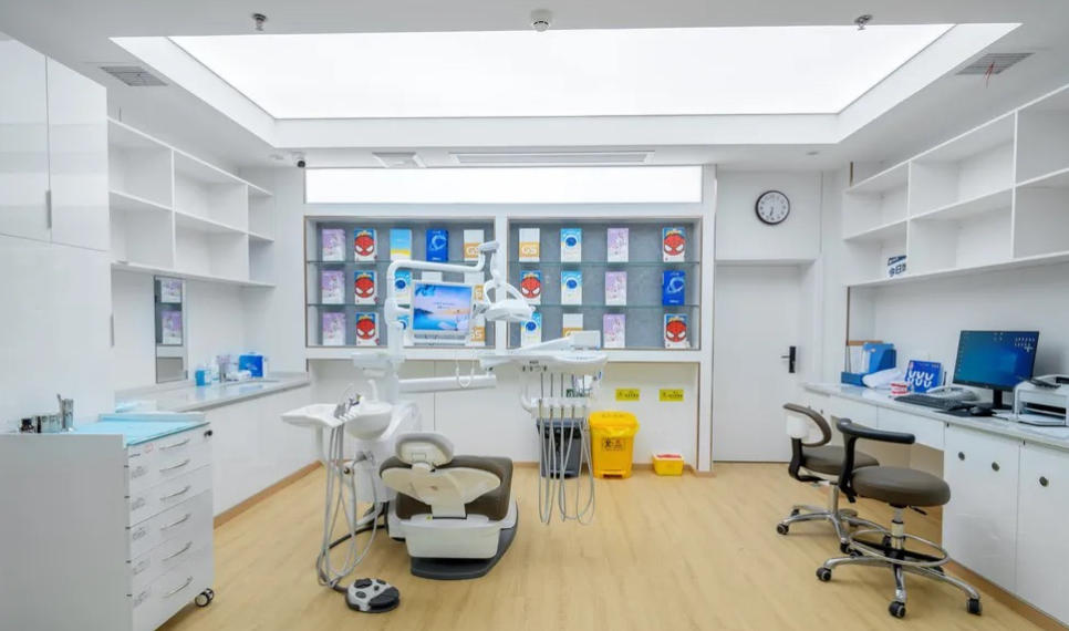 自贡荣州启辰口腔门诊部的价格体系与优惠活动