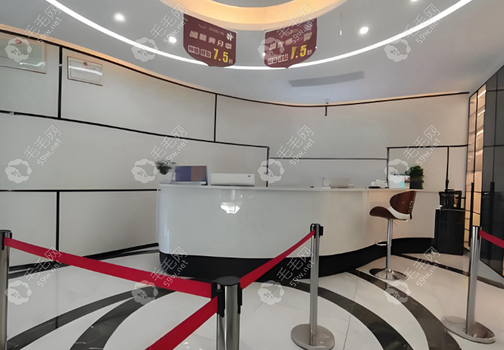 疗项目与服务特色