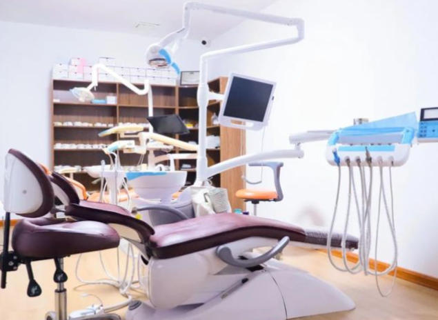 孝感植贝尔口腔价目表补充说明：价格透明无隐形消费，还有3大优惠