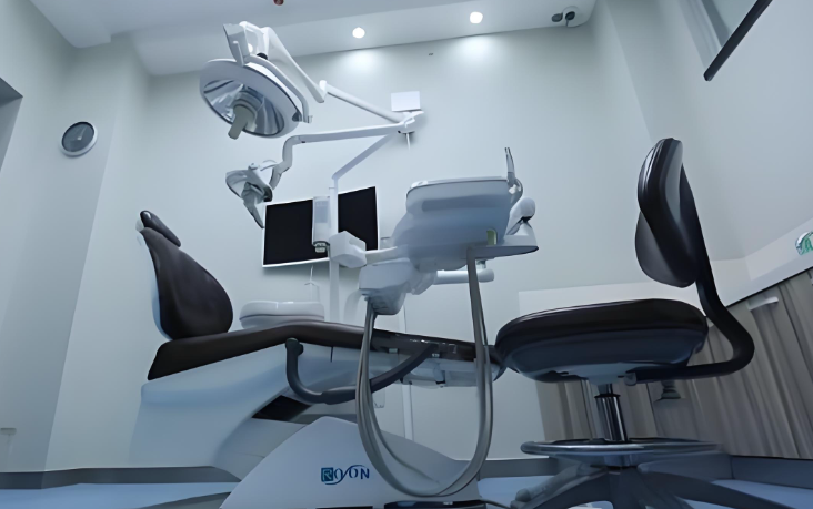 牙齒矯正項(xiàng)目