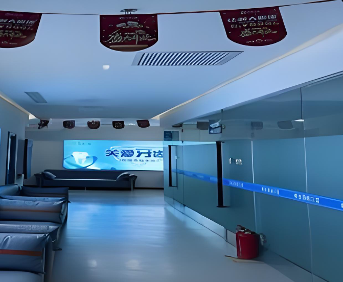 大连国诚口腔镶烤瓷牙价格贵吗？参考范围