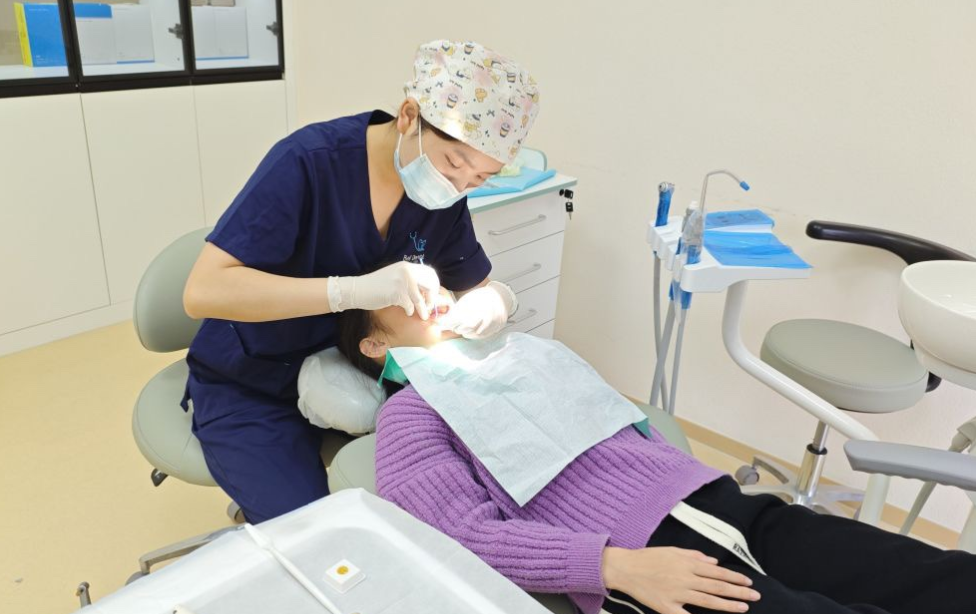 湖州安吉贝儿口腔门诊部医疗团队与设备配置