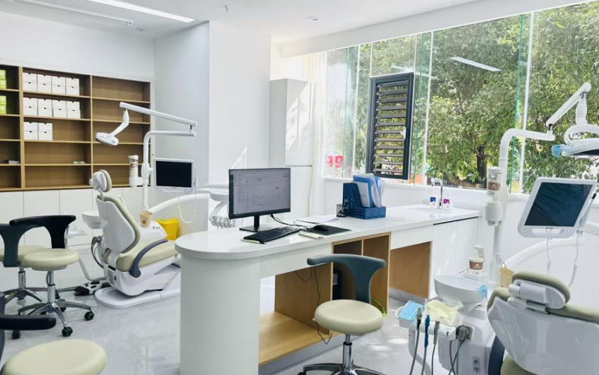 勐海贝叶口腔门诊部的种植牙技术