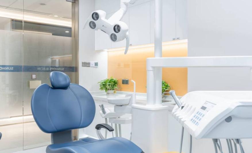 三、深圳一欣口腔莲塘口岸店就诊攻略www.59w.net