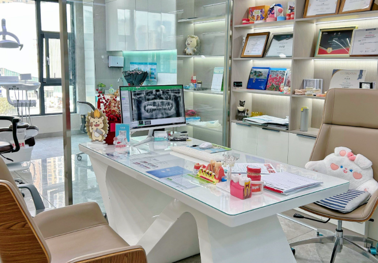 南昌辉煌口腔好还是德韩口腔技术特色