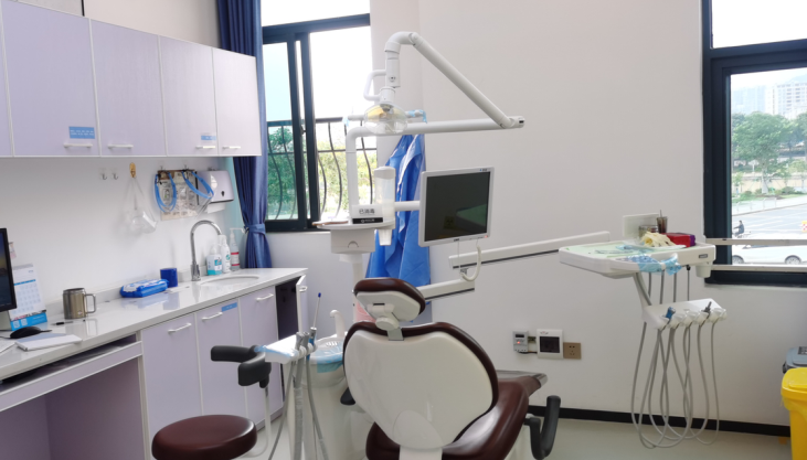 优贝口腔收费高吗