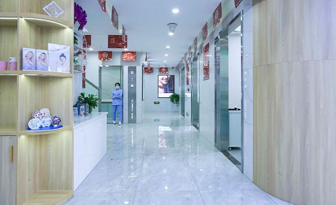 贵阳丽齿口腔医生团队与专门特色介绍