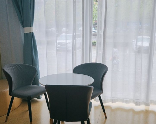 种植牙收费参考与增值服务