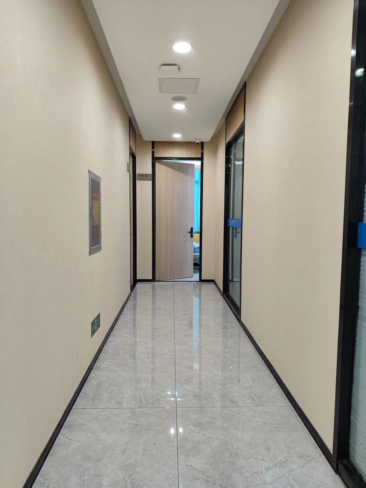 三、深圳惠群口腔门诊就诊攻略：挂号与医生安排