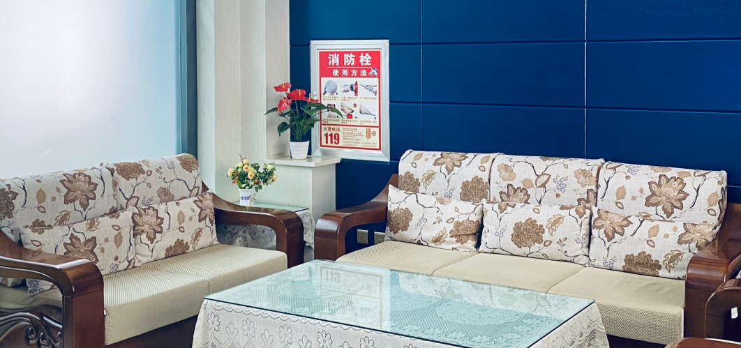 宝山口腔收费贵不