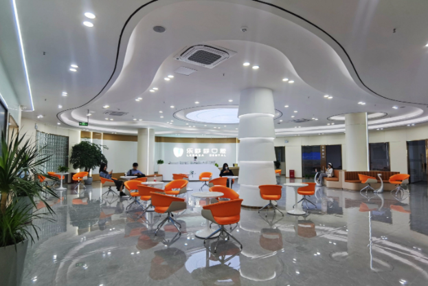 乐莎莎口腔民治店特色项目与价格参考