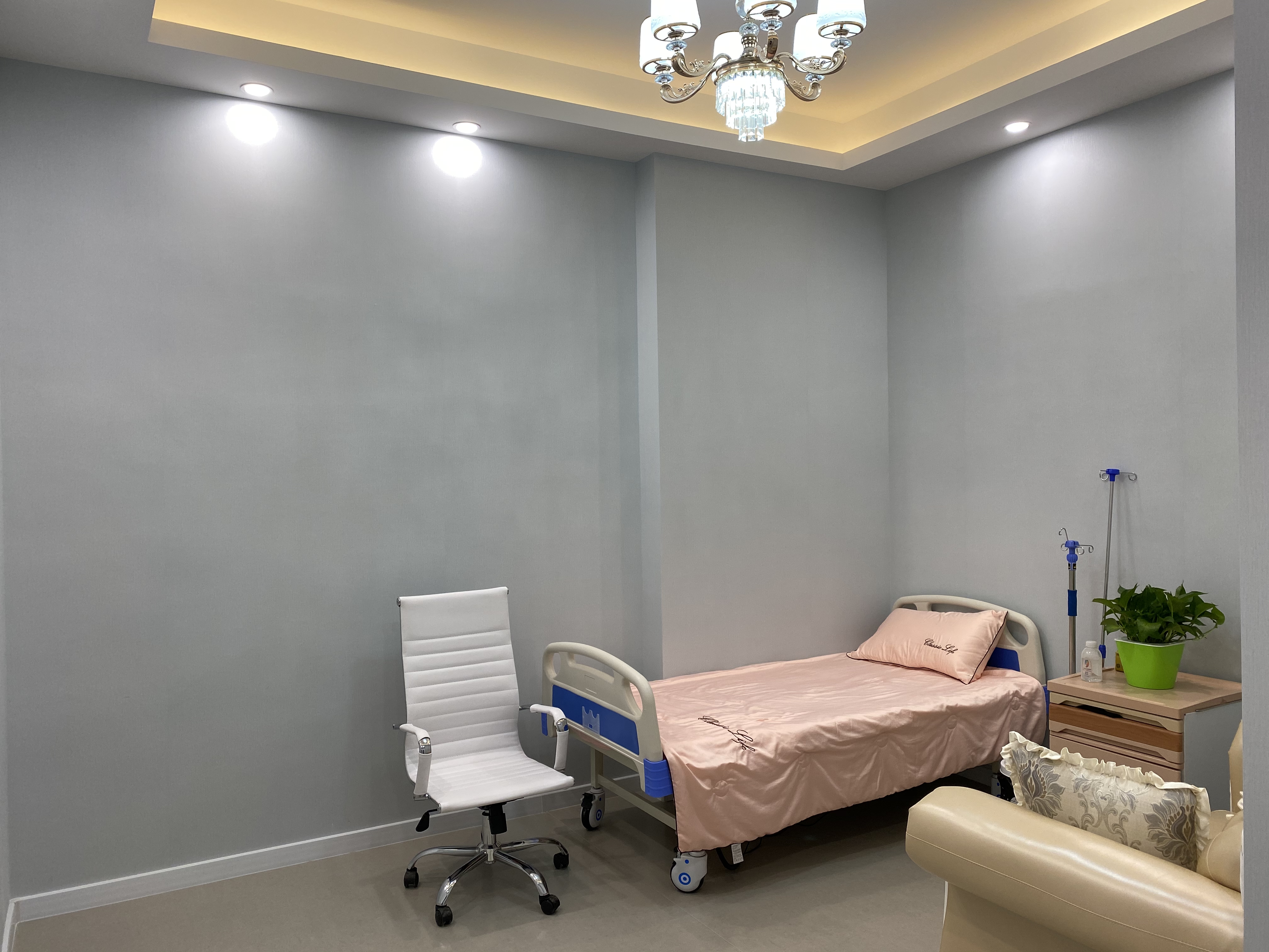 库尔勒牙科诊所24小时营业名单：民营机构周末接诊测评，从拔牙到正畸全覆盖