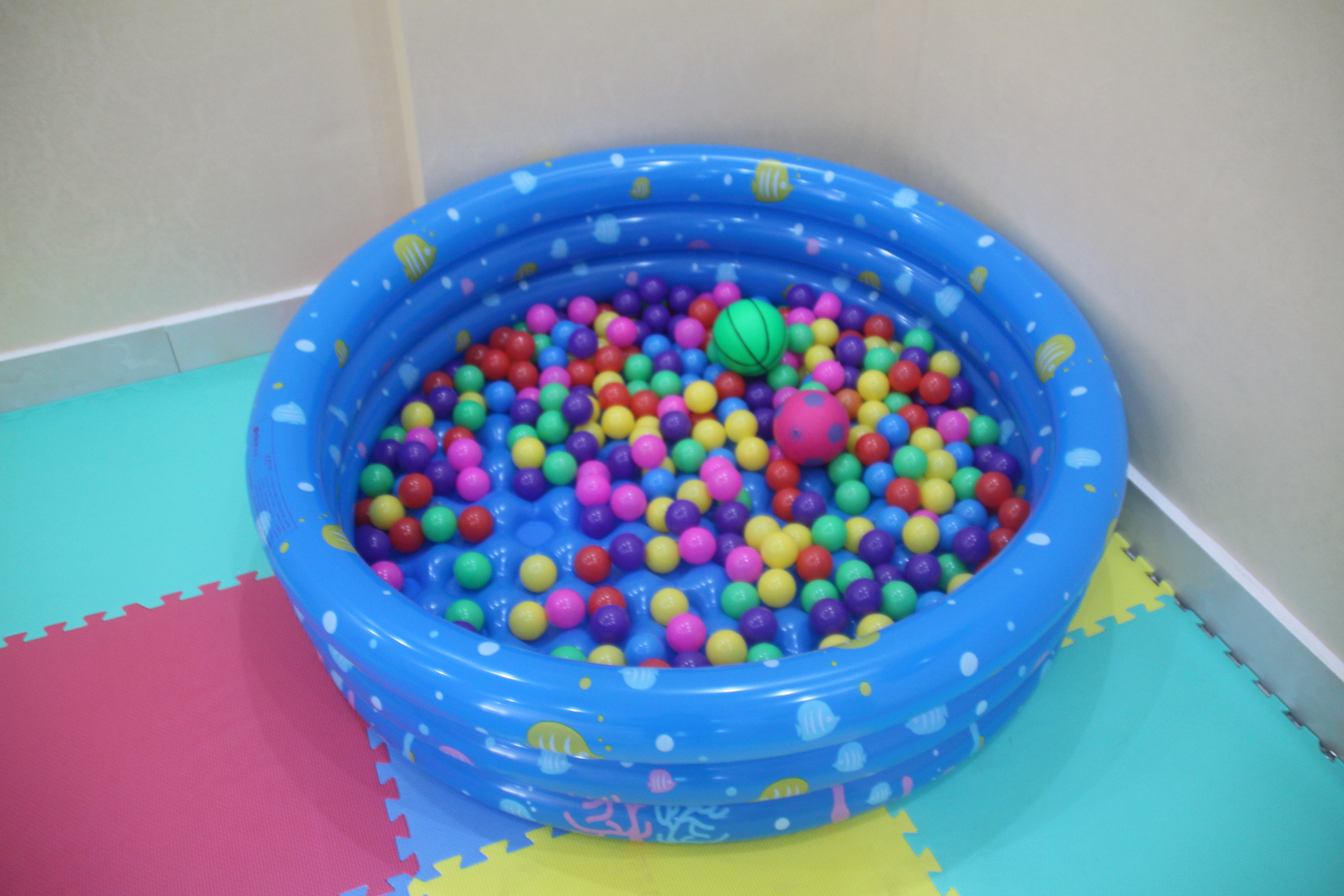 二、湛江牙科收费价目表差异解析：为什么价格不同？