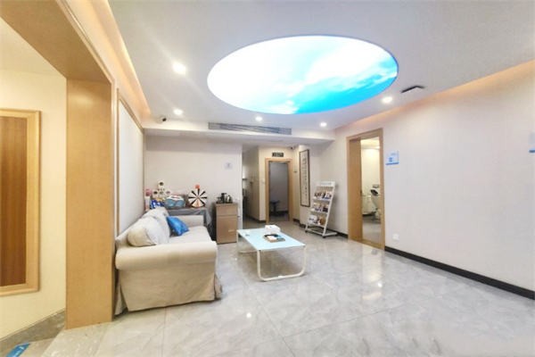 成都百合口腔特色项目与辅助费用说明