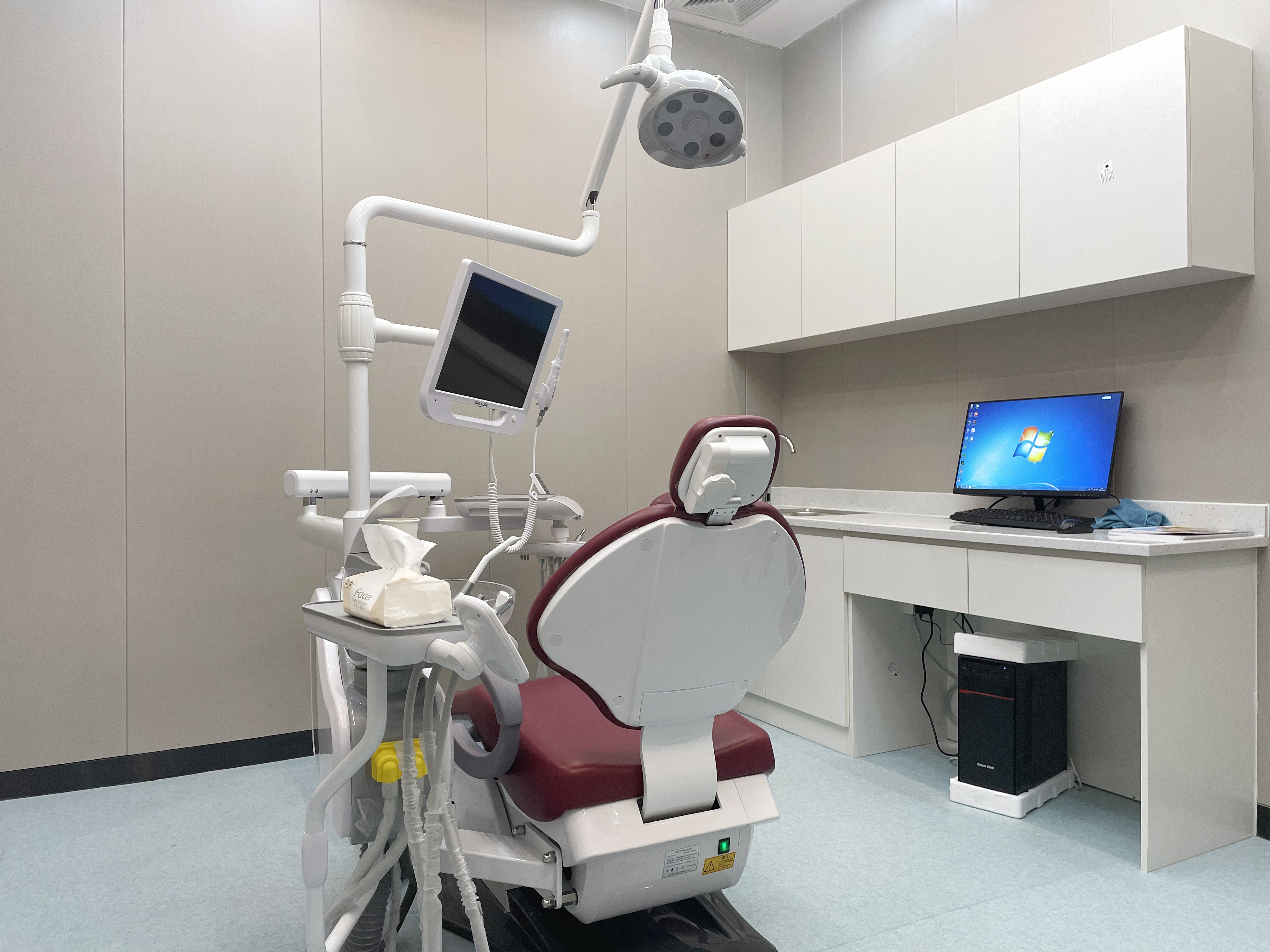 三、东莞莞口口腔收费价格表性价比评估：这些项目较值得做