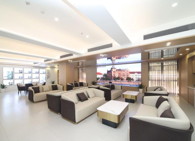 南昌德亚口腔总院地址在哪？东湖区中山路地铁口直达，种植牙医生团队经验广