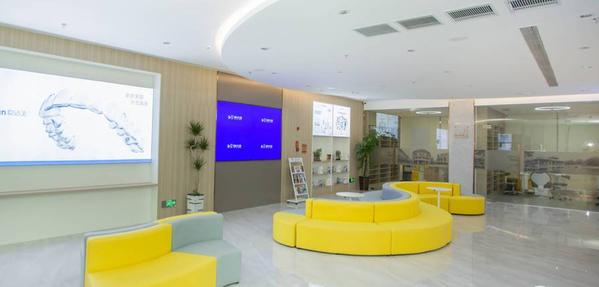 汕头奥诗卡口腔是什么资质的医院？正规门诊部！地址在龙湖区榕江路，附预约电话