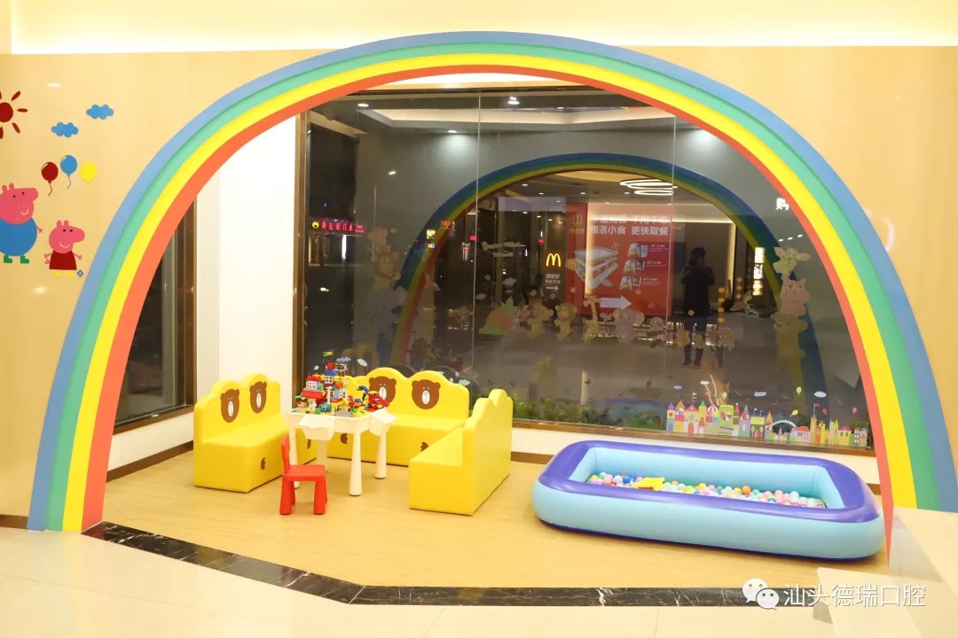 2. 汕头健芽口腔门诊部：家庭口腔健康守护者