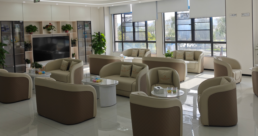 三、机构基本信息：正规资质 + 全方面诊疗，适配本地需求