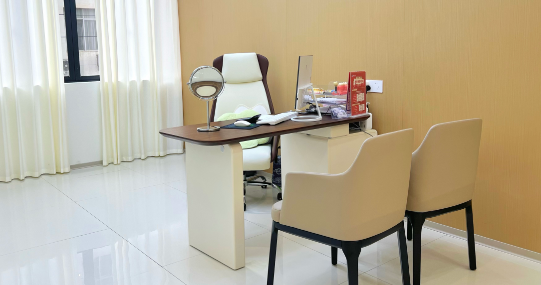 横州市牙博士口腔靠谱吗？医疗团队与技术设备分析