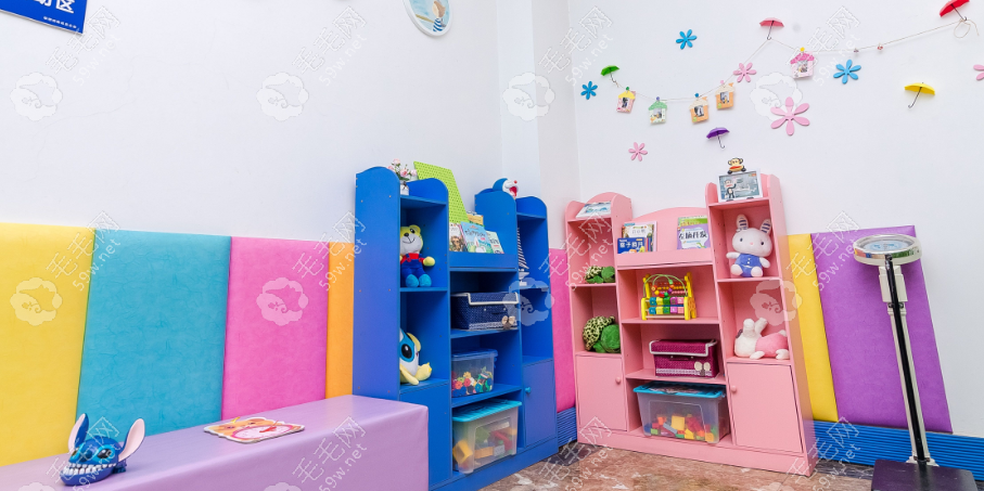 儿童活动区