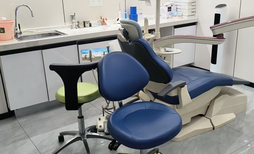 临沧擎天口腔诊所