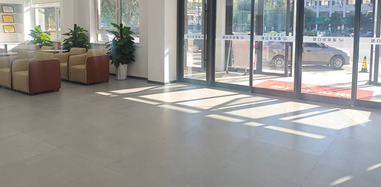 二、阜新诺贝尔口腔怎么评价：核心项目与价格体系