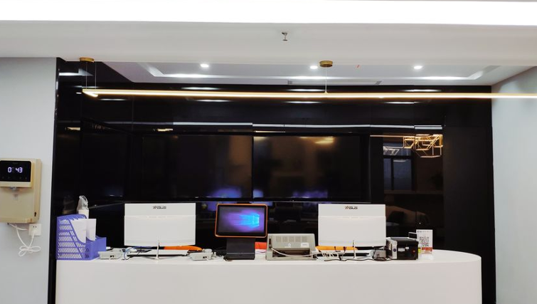 五、义乌爱康医院口腔科医生坐诊稳定：全职团队 + 技术背书，诊疗无间断www.59w.net