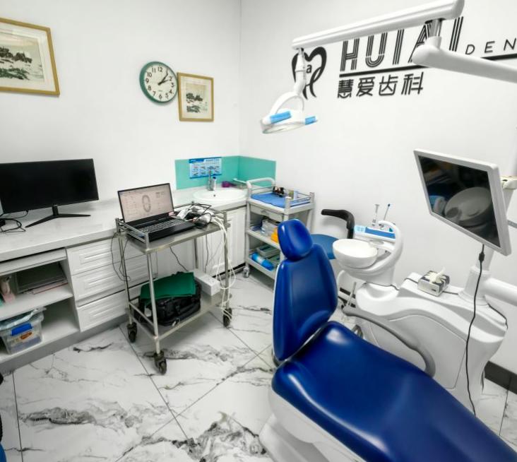 一、哈尔滨老年人种植牙哪家更便宜？10家高性价比医院概览