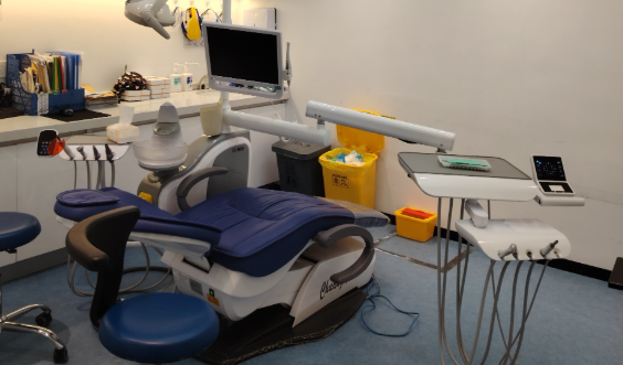 四、选择西安军海口腔的四大理由