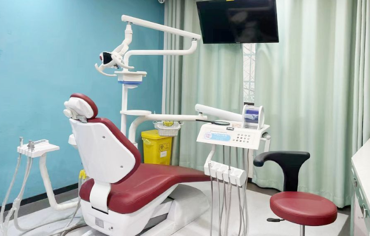 五、长沙县星沙齿钰口腔门诊部周边同类机构对比