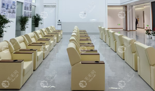 盐城双宝口腔收费贵吗？2026价目表曝光，种牙/矫正/镶牙价格透明