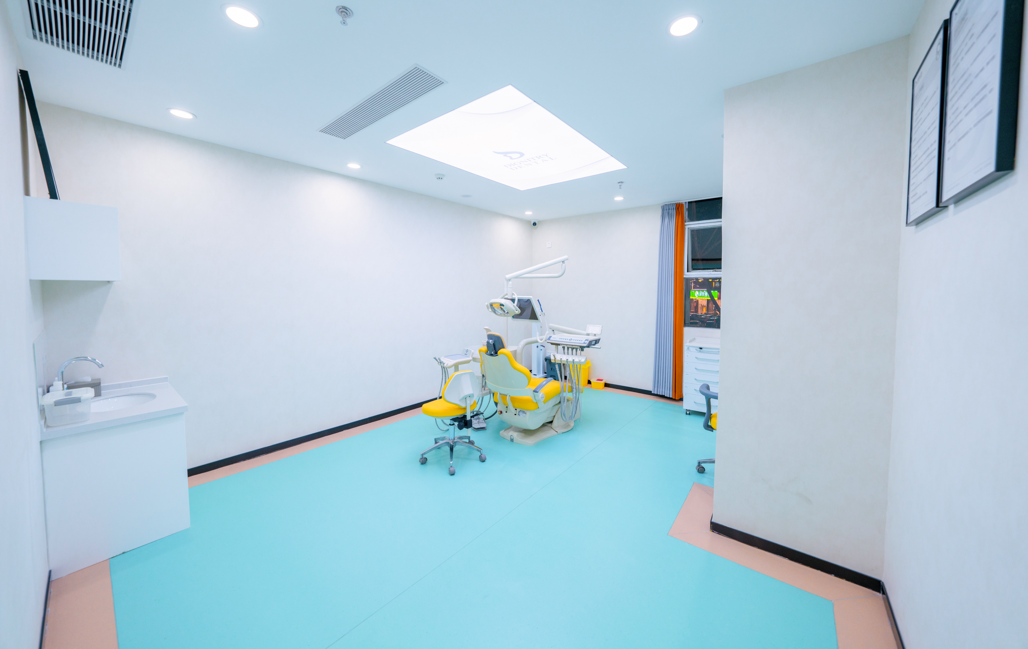 三、选择牙科医院的建议