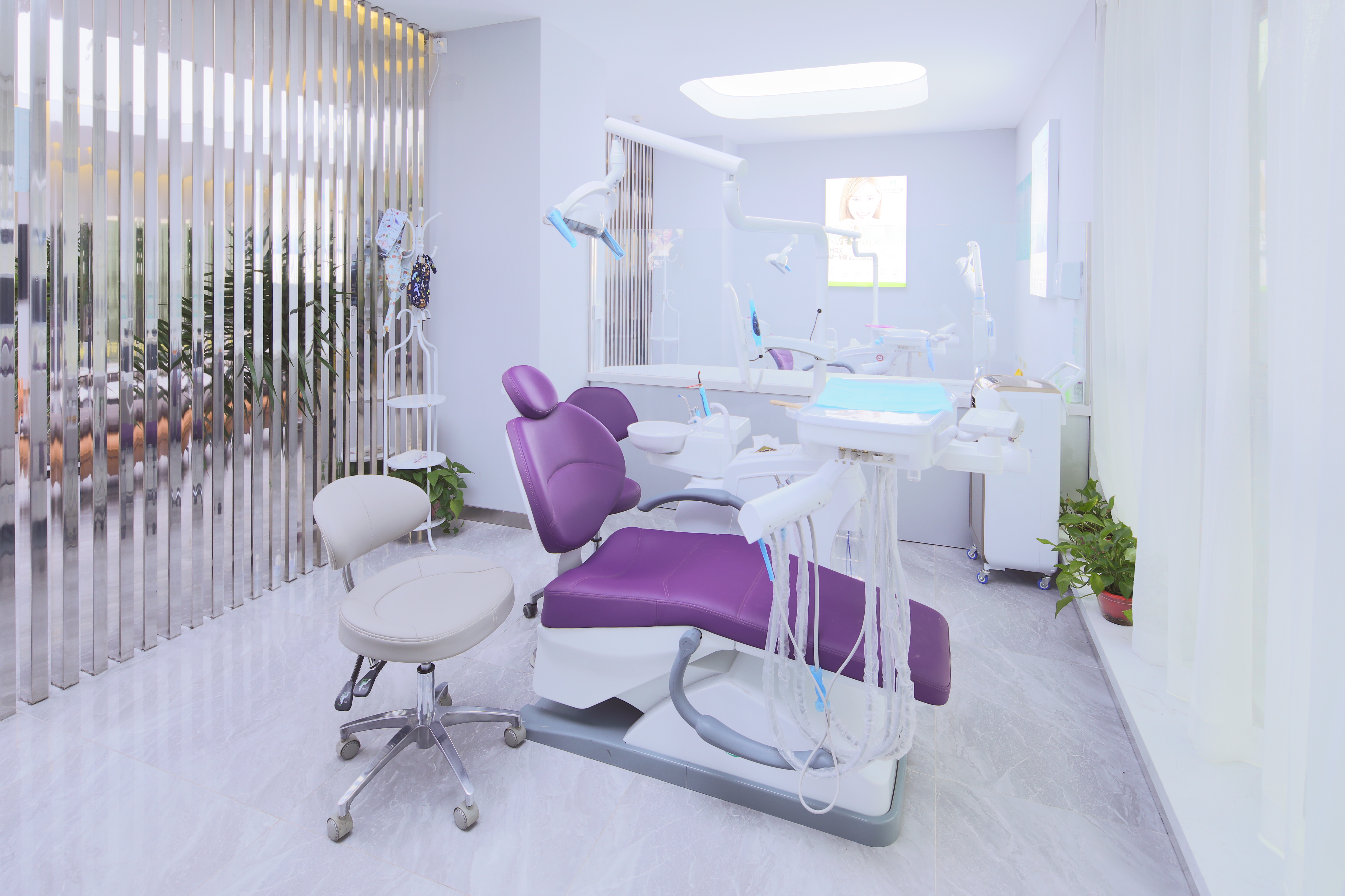 三、西安诺贝尔口腔