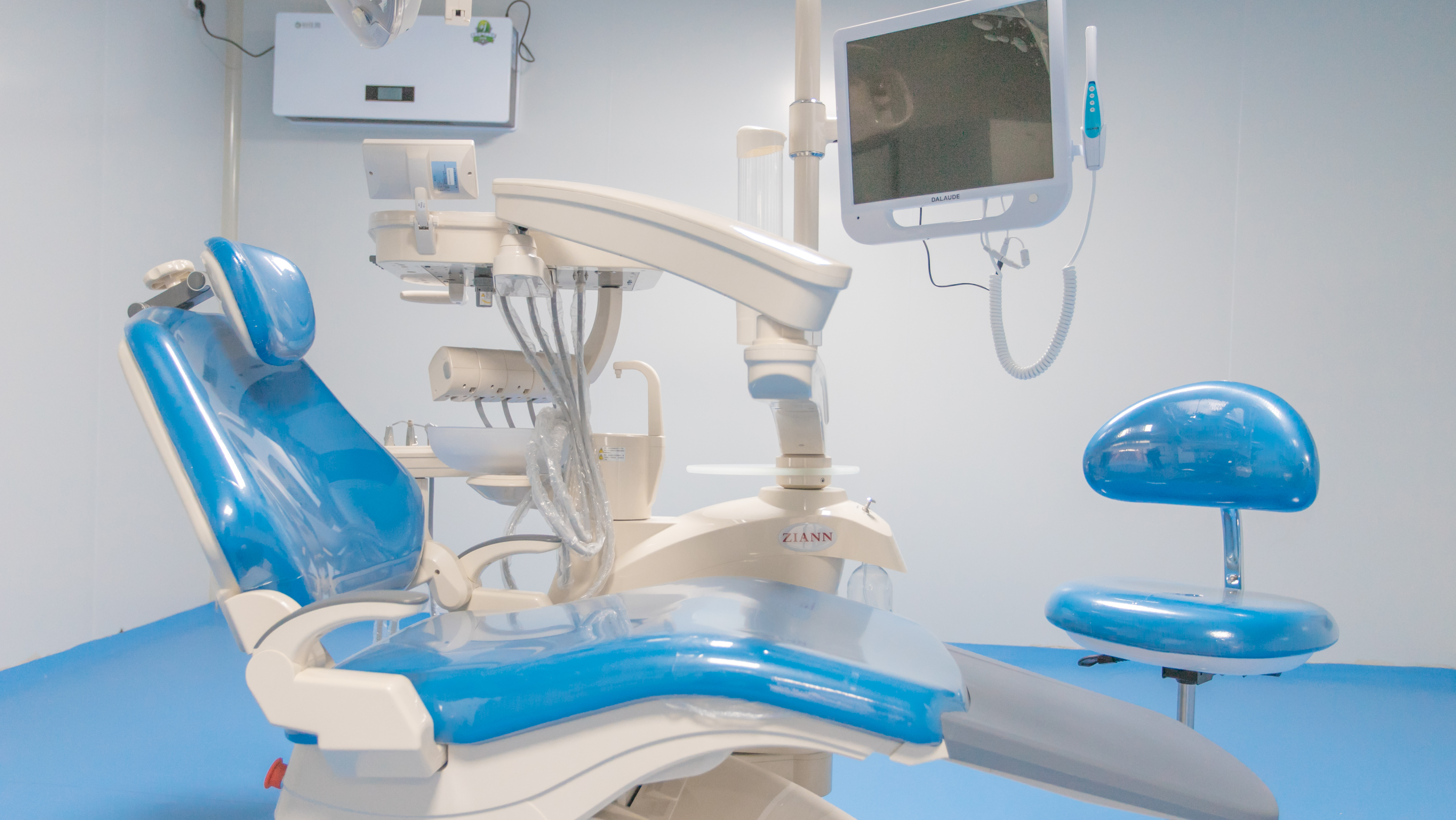 八、合肥雅牙口腔门诊部